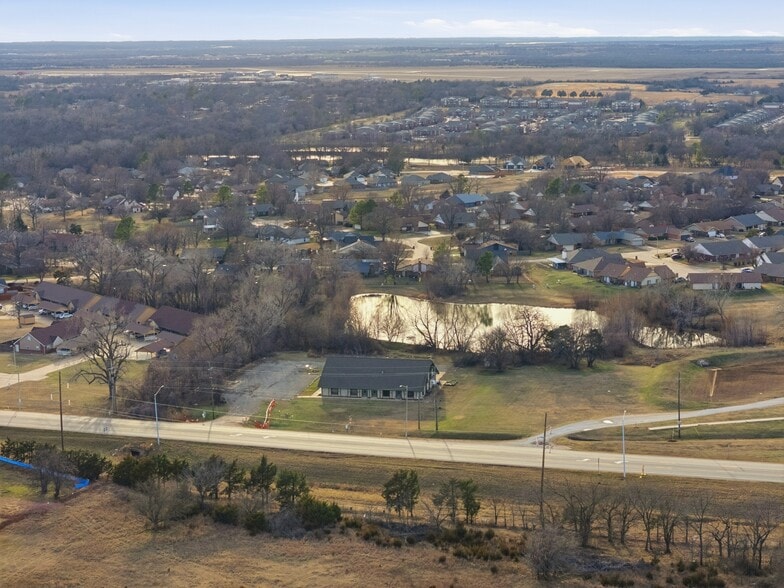 More Photos Of 4806 N Perkins Rd, Stillwater Office For Sale