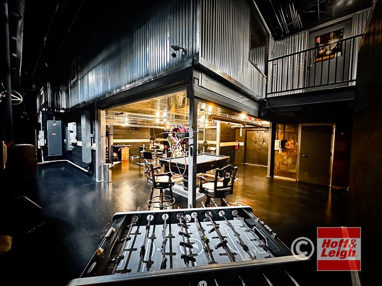 More Photos Of 2115 W 14th Ave, Denver Service For Sale