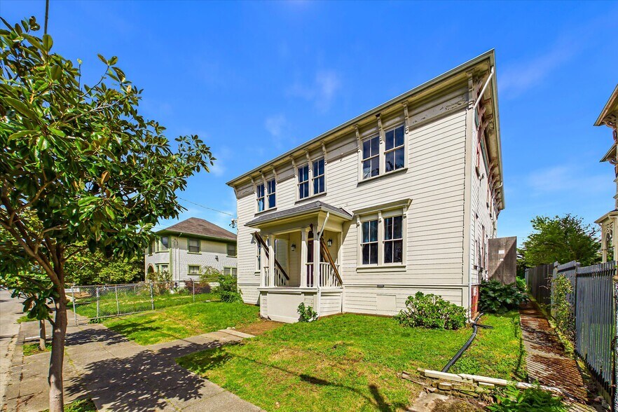 More Photos Of 1625 G St, Eureka Multifamily For Sale