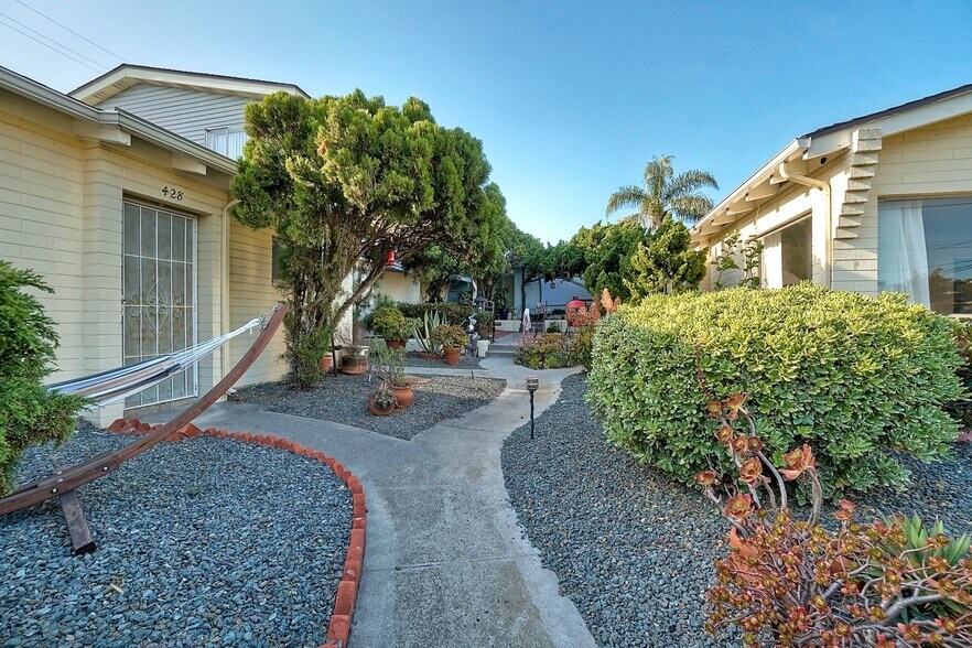More Photos Of 428-438 Rosemont St, La Jolla Apartments For Sale