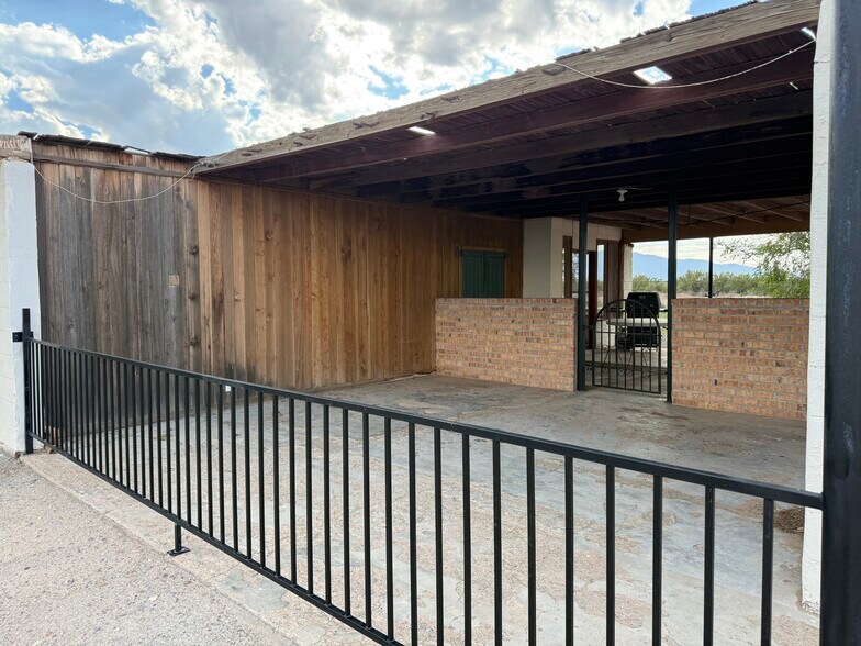 More Photos Of 38348 Highway 20, Fort Hancock Land For Sale