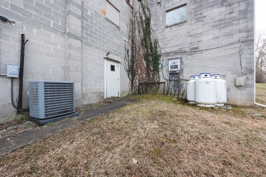 More Photos Of 1340 Pottstown Pike, West Chester General Retail For Sale