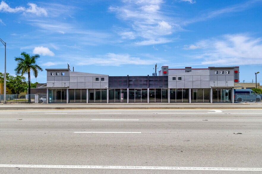 More Photos Of 925 W Broward Blvd, Fort Lauderdale Auto Dealership For Lease
