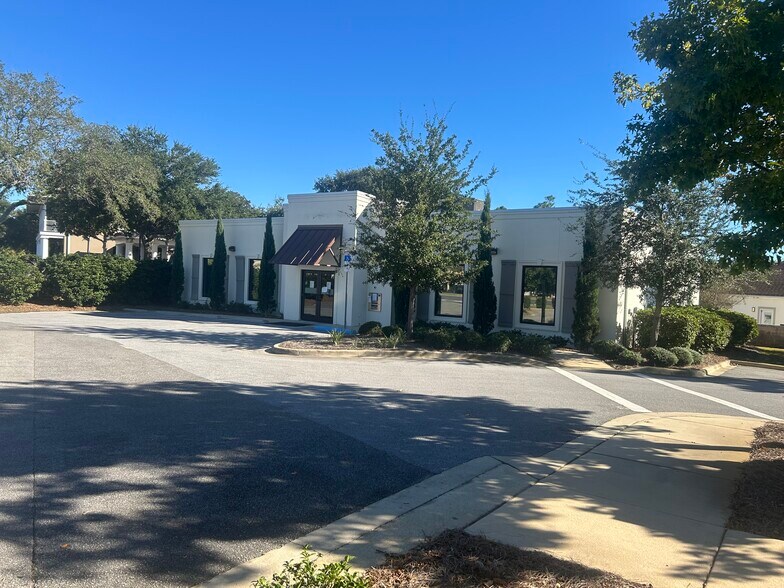 More Photos Of 36254 Emerald Coast Pky, Destin Freestanding For Lease