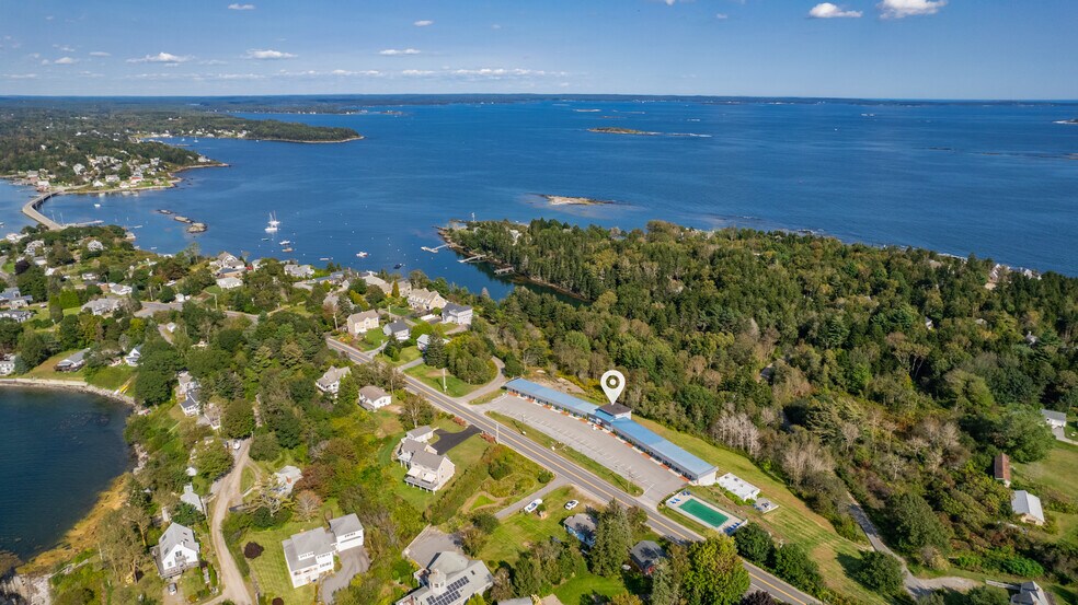 More Photos Of 2041 Harpswell Islands Rd, Bailey Island Hotel For Sale