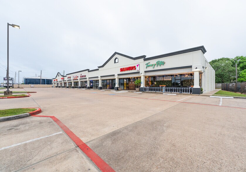 More Photos Of 4915 Fm 2920 Rd, Spring Unknown For Lease