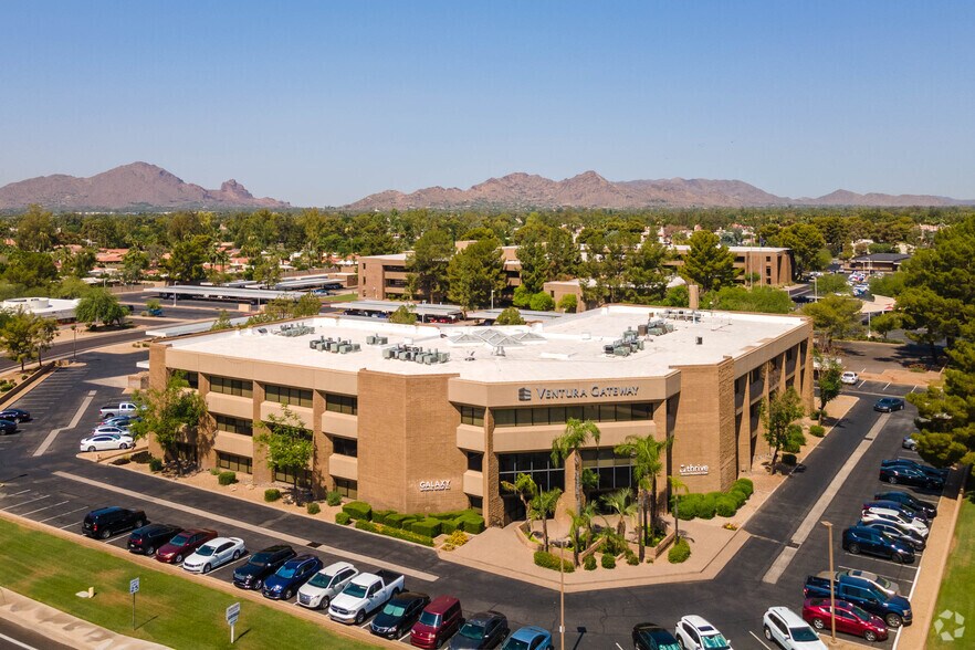 More Photos Of 8687 E Via de Ventura, Scottsdale Office For Sale