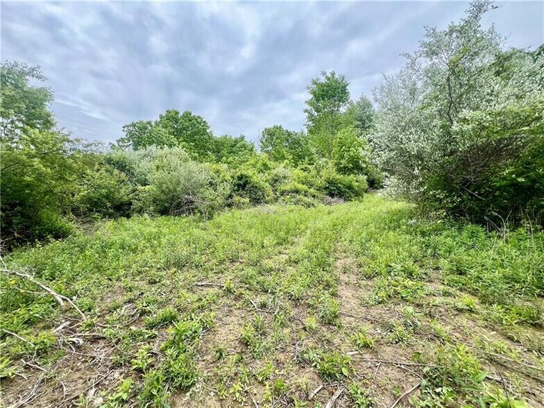 More Photos Of 953 Perry Hwy, Harmony Land For Sale