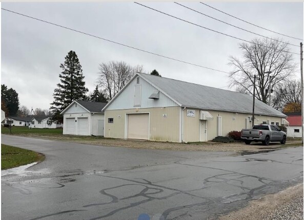 Primary Photo Of 1 N 4th St, Prospect Manufacturing For Sale
