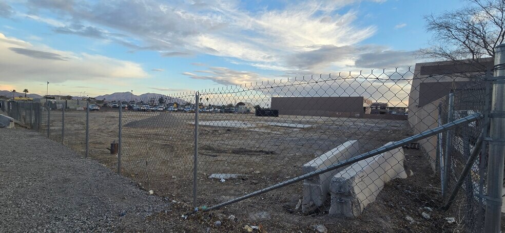 More Photos Of 2625 Branson St, North Las Vegas Land For Lease