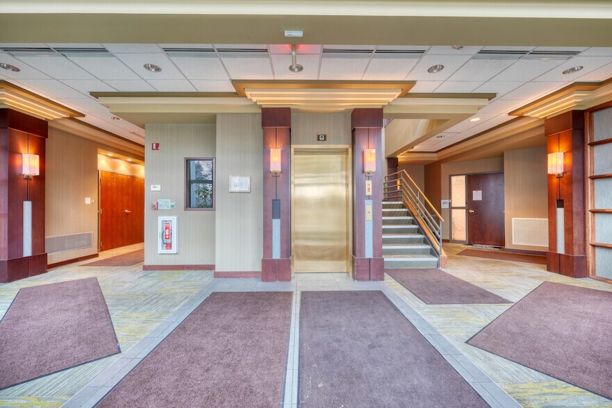 More Photos Of 1 John James Audubon Pky, Amherst Medical For Sale