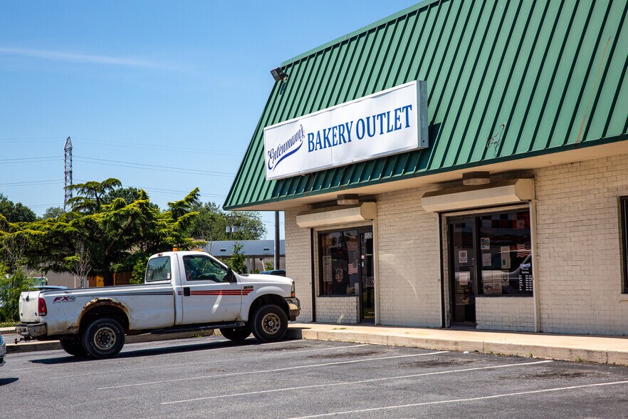 More Photos Of 1505 N Dupont Pky, New Castle Unknown For Lease