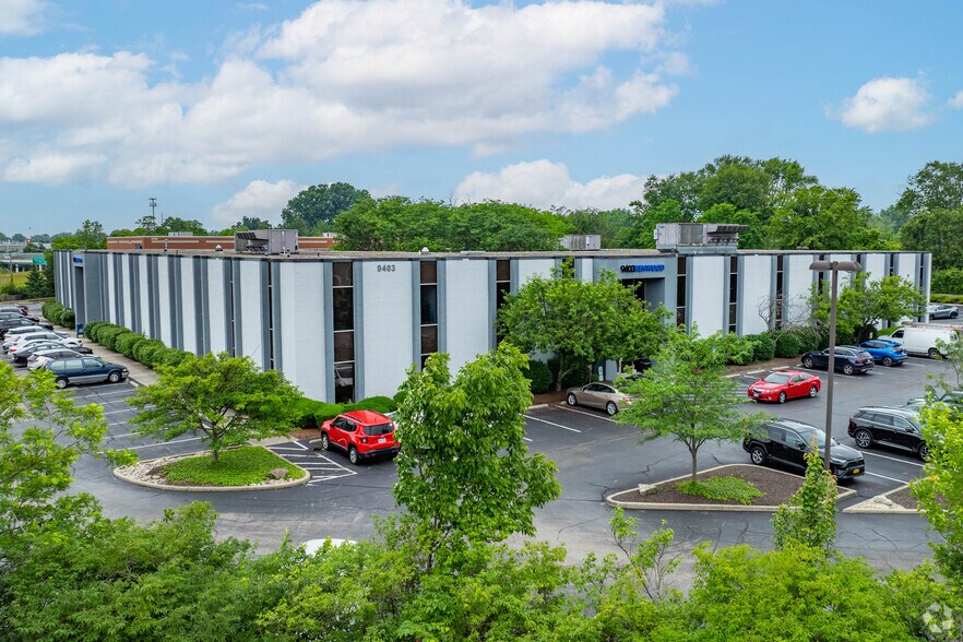 More Photos Of 9403 Kenwood Rd, Blue Ash Medical For Lease