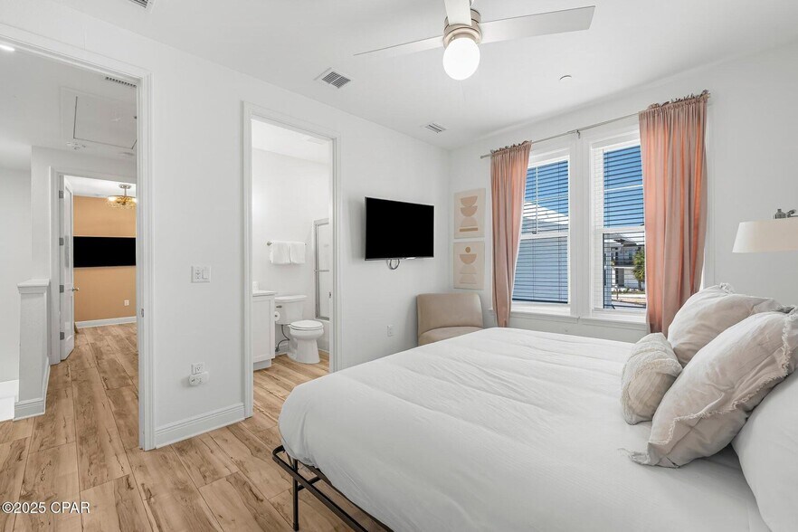 More Photos Of 10609 Parkhill Cir, Panama City Beach Apartments For Sale