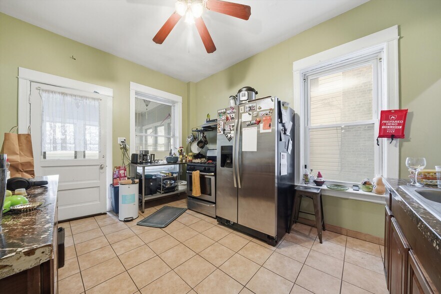 More Photos Of 3136 W Logan Blvd, Chicago Multifamily For Sale