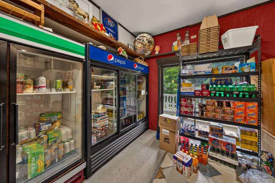 More Photos Of 14785 Belden Town rd, Belden Hotel For Sale