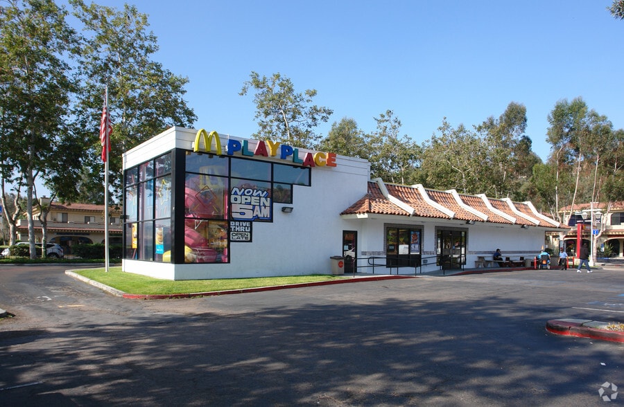 More Photos Of 12788 Rancho Penasquitos Blvd, San Diego Unknown For Lease