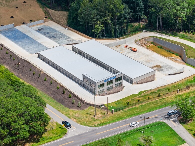 More Photos Of 4152 Browns Bridge Rd, Gainesville Self Storage For Sale