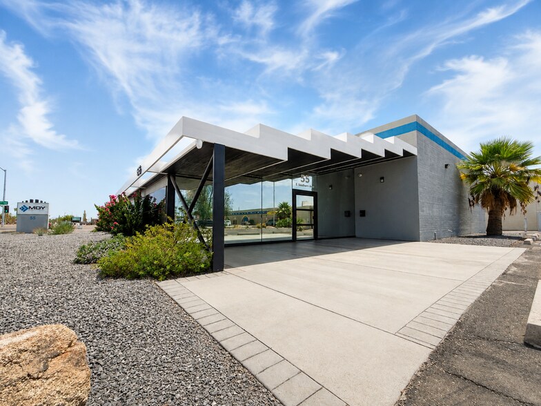 More Photos Of 55 E Southern Ave, Mesa Showroom For Lease