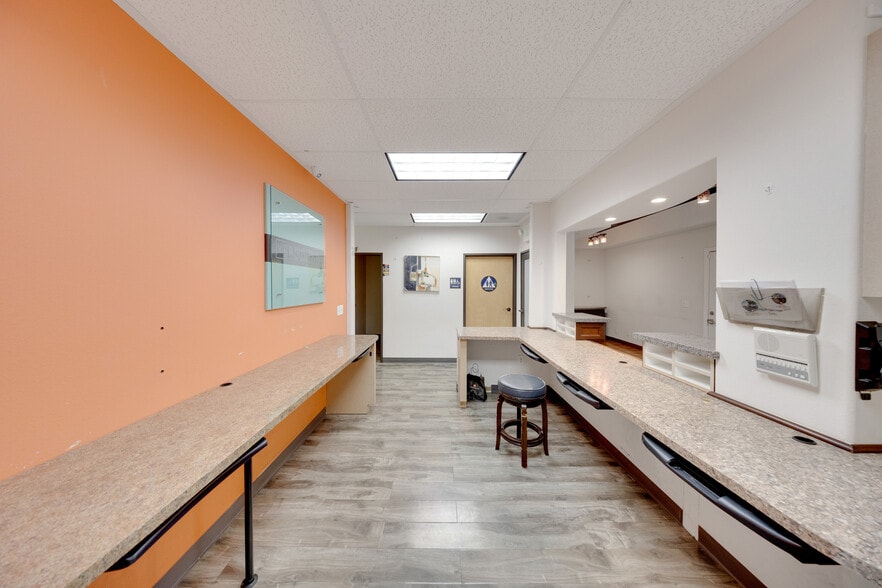 More Photos Of 408 S Beach Blvd, Anaheim Medical For Sale
