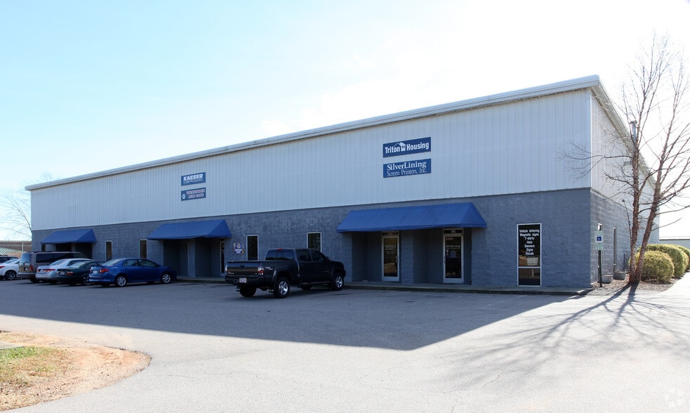 Primary Photo Of 90 Mosswood Blvd, Youngsville Flex For Lease