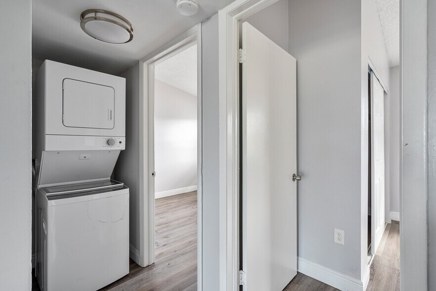 More Photos Of 700-728 SW 81st Ter, North Lauderdale Apartments For Sale