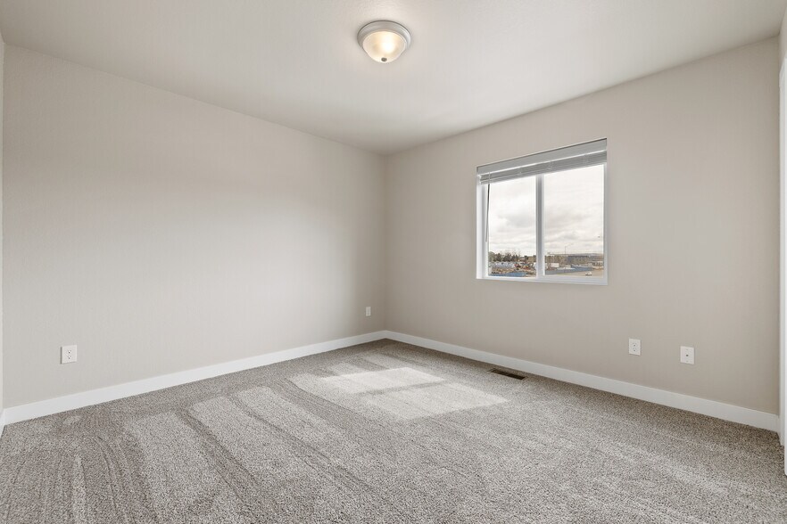 More Photos Of 4815 5th St, Rapid City Apartments For Sale