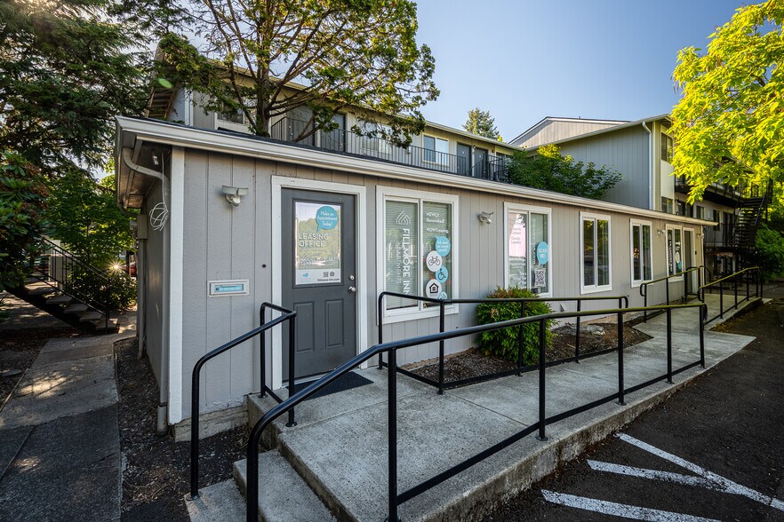 More Photos Of 760 NW 21st St, Corvallis Apartments For Sale