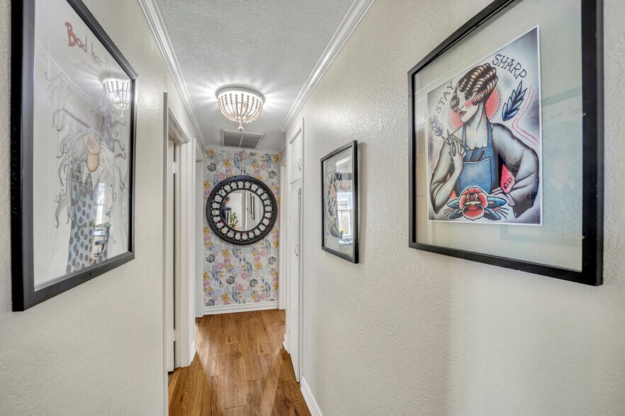 More Photos Of 808 W Abram St, Arlington Freestanding For Sale