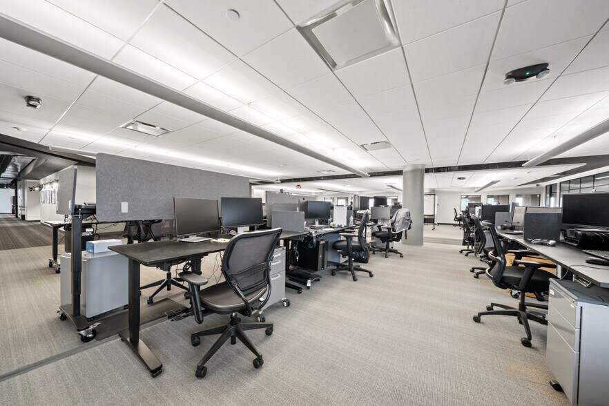 More Photos Of 7620 Guadalupe St, Austin Office For Lease