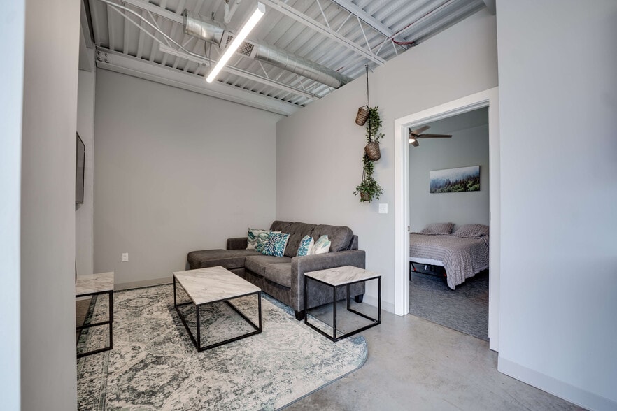 More Photos Of 603 East St, Parkville Multifamily For Sale