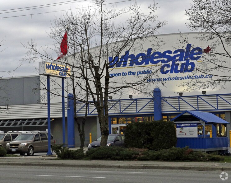 More Photos Of 5335 Kingsway, Burnaby Freestanding For Sale