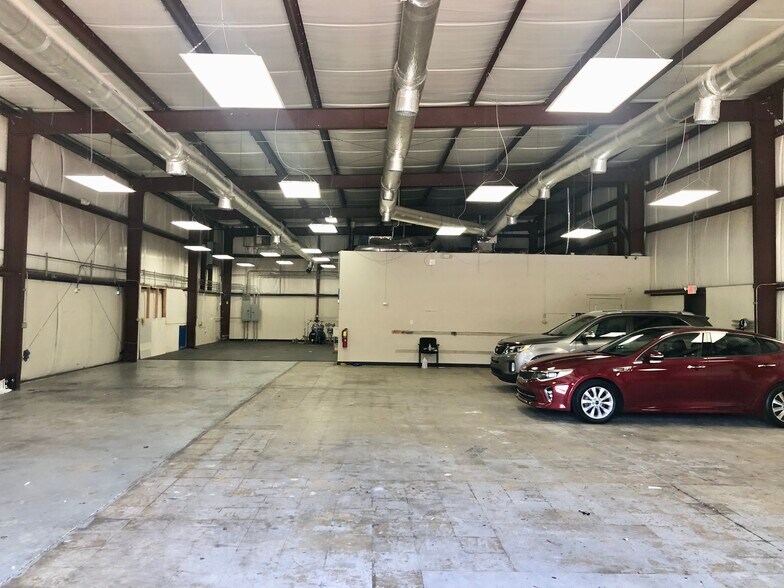 More Photos Of 173 H D Atha Rd, Monroe Industrial For Lease