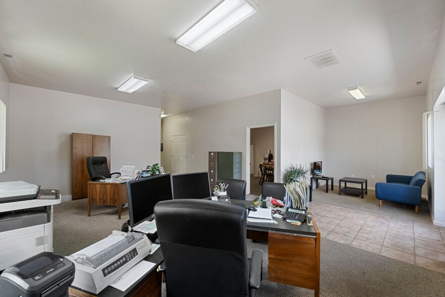 More Photos Of 216 W 4860 S, Salt Lake City Service For Sale