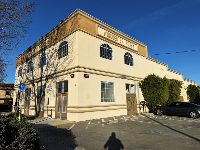 More Photos Of 1410 S Winchester Blvd, San Jose Freestanding For Lease