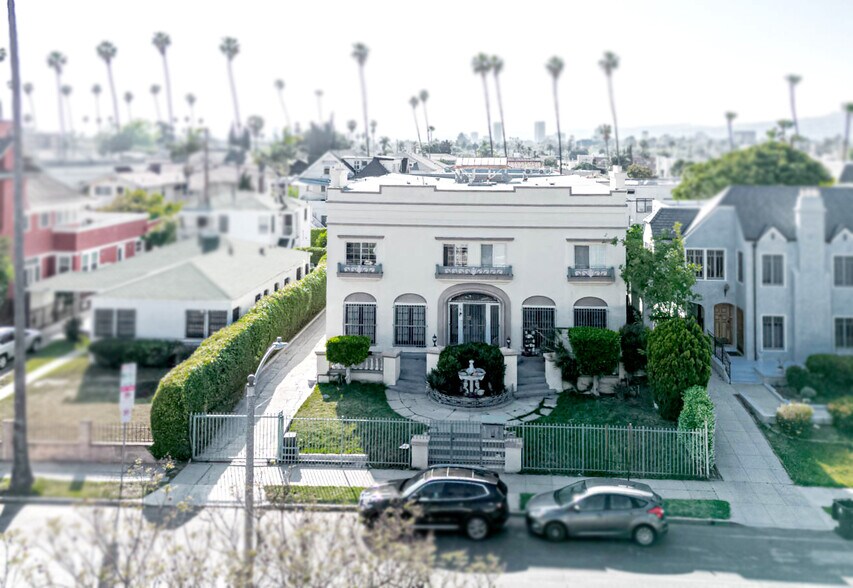 More Photos Of 1125 3rd Ave, Los Angeles Apartments For Sale