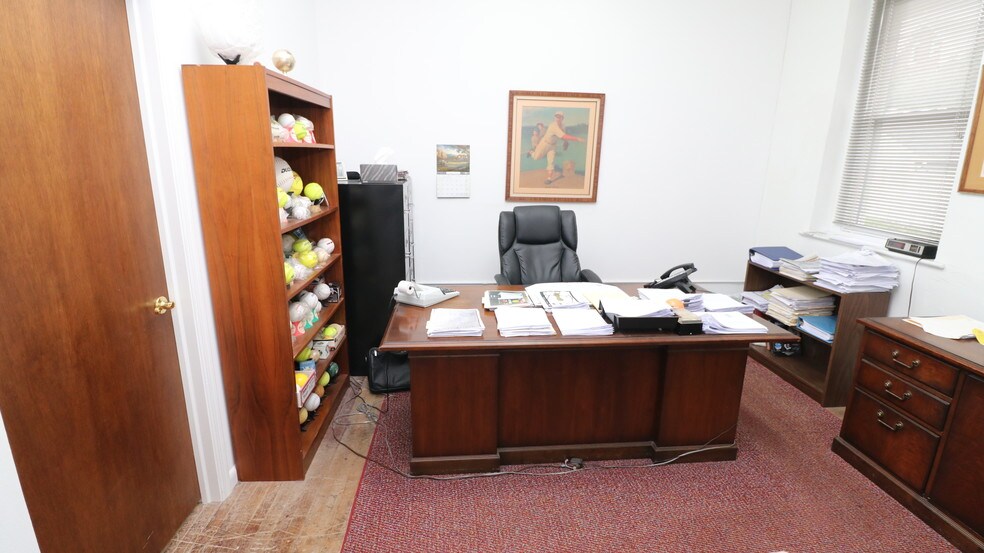 More Photos Of 214-218 S 4th St, Perkasie Warehouse For Lease