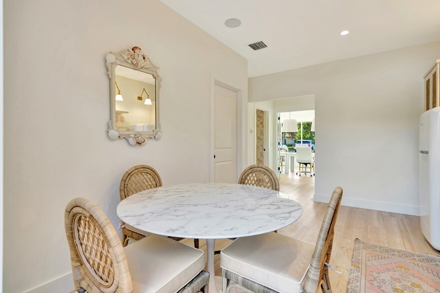 More Photos Of 725 N A1A, Jupiter Medical For Sale