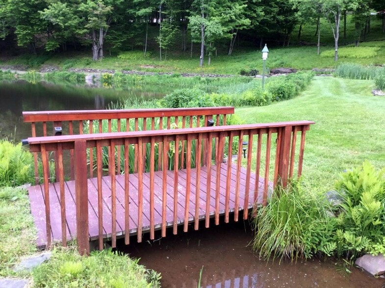 More Photos Of 304 Sutherland Rd, East Meredith Specialty For Sale