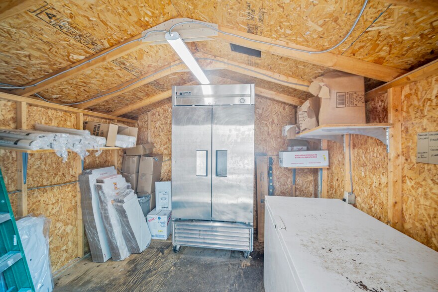 More Photos Of 58 Bridge St, Carleton Place Restaurant For Sale