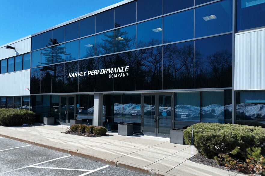 More Photos Of 428 Newburyport Tpke, Rowley Warehouse For Lease