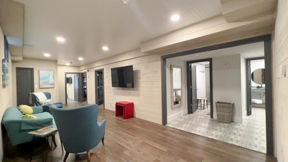 More Photos Of 156 Teaticket Hwy, Falmouth Storefront Retail Residential For Sale