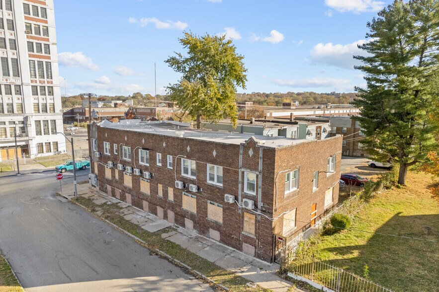 More Photos Of 622 Hardesty Ave, Kansas City Apartments For Sale
