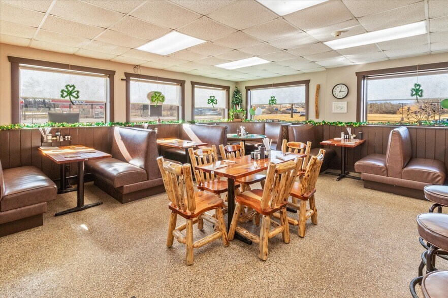 More Photos Of 93 Main St, Dresden Restaurant For Sale