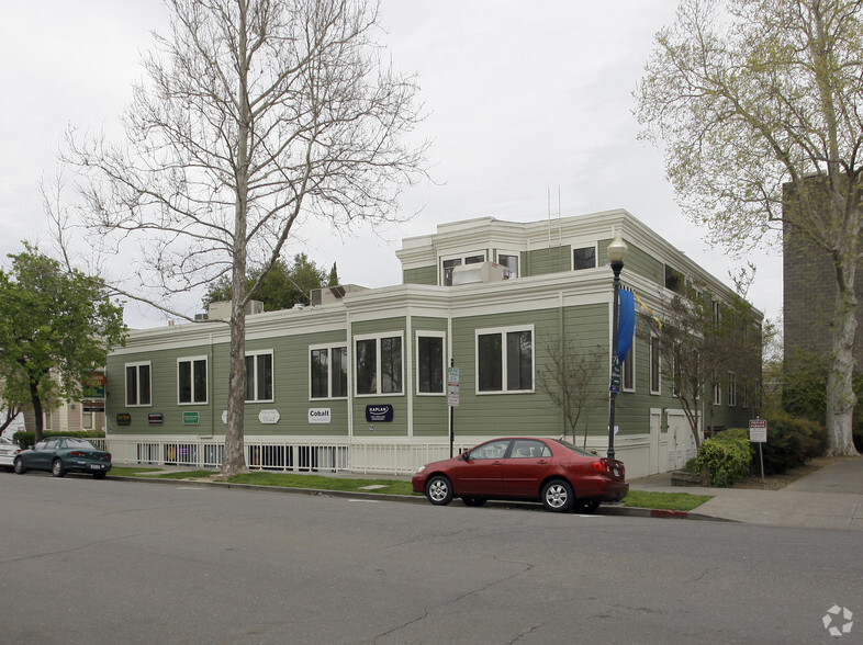 Primary Photo Of 132 E St, Davis Storefront Retail Office For Lease