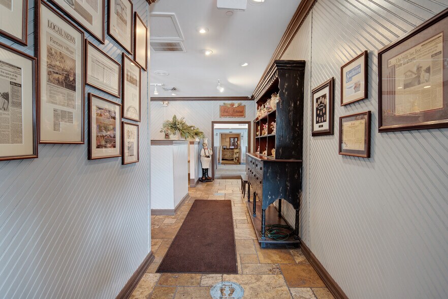 More Photos Of 1226 Main St, Southaven Restaurant For Sale