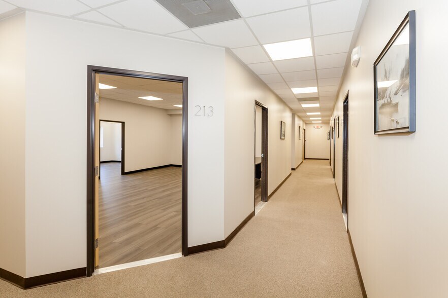 More Photos Of 11111 W Olympic Blvd, Los Angeles Unknown For Lease