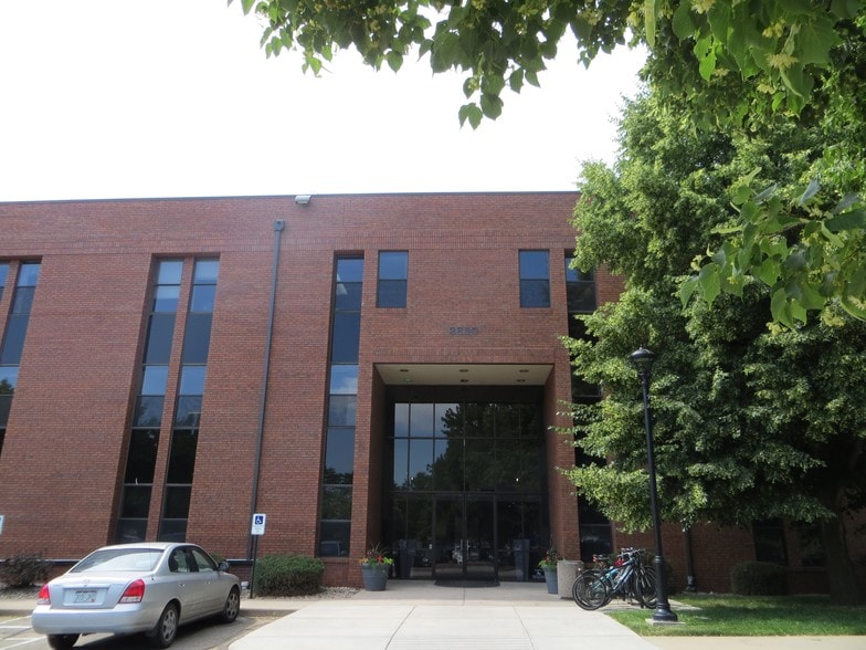 More Photos Of 2850 McClelland Dr, Fort Collins Office For Lease