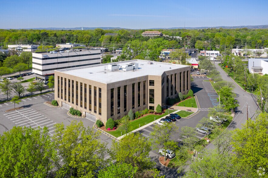 More Photos Of 1 Kalisa Way, Paramus Office For Lease