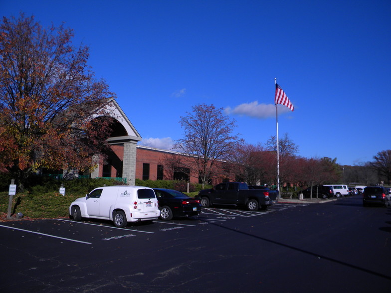 Primary Photo Of 3600-3700 Park 42 Dr, Sharonville Coworking Space